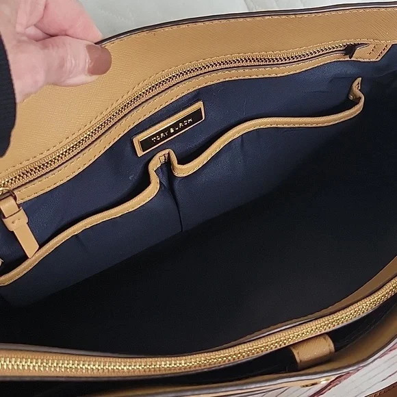 Tory Burch Tan Tote Bag - Picture 12 of 12